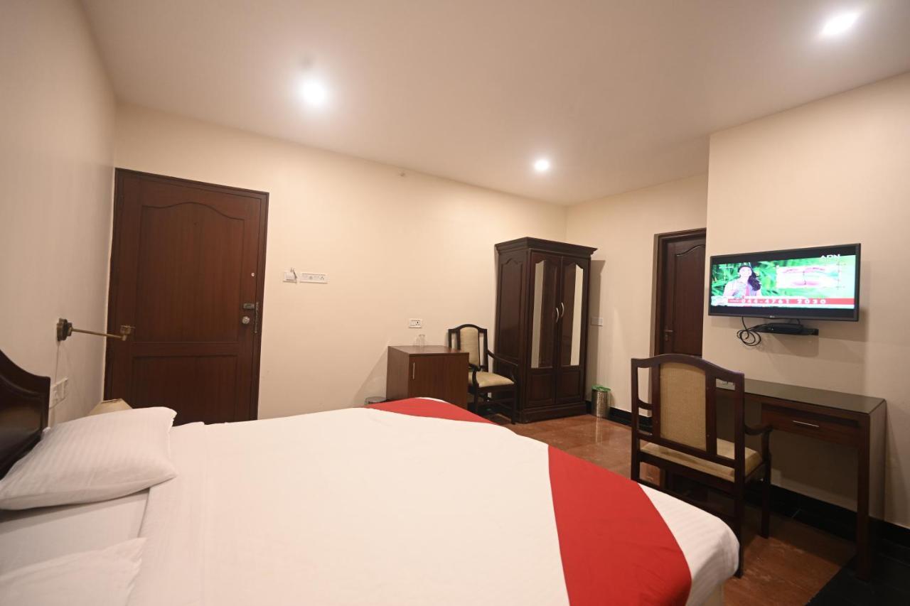Hotel Bhagavath Gardens Chengannur Dış mekan fotoğraf
