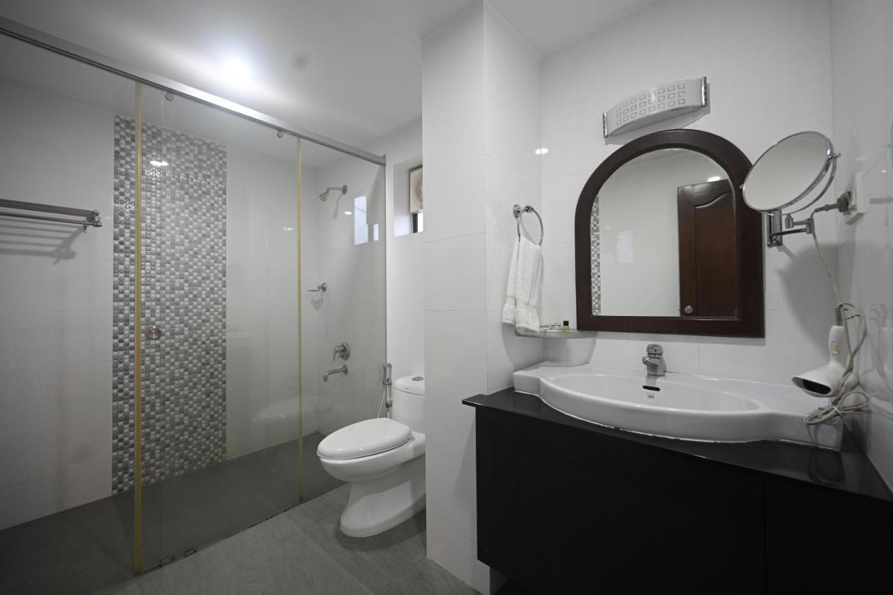 Hotel Bhagavath Gardens Chengannur Dış mekan fotoğraf