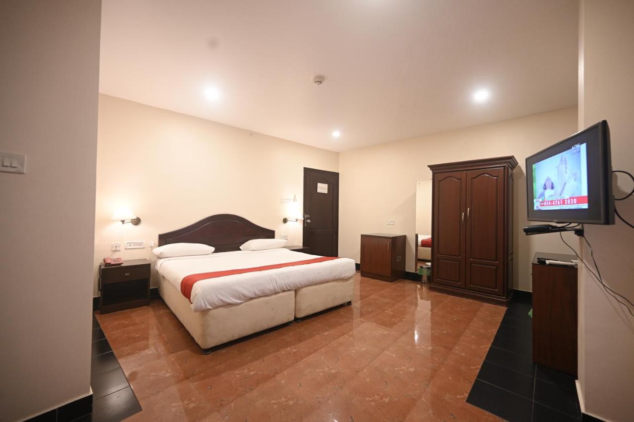 Hotel Bhagavath Gardens Chengannur Dış mekan fotoğraf